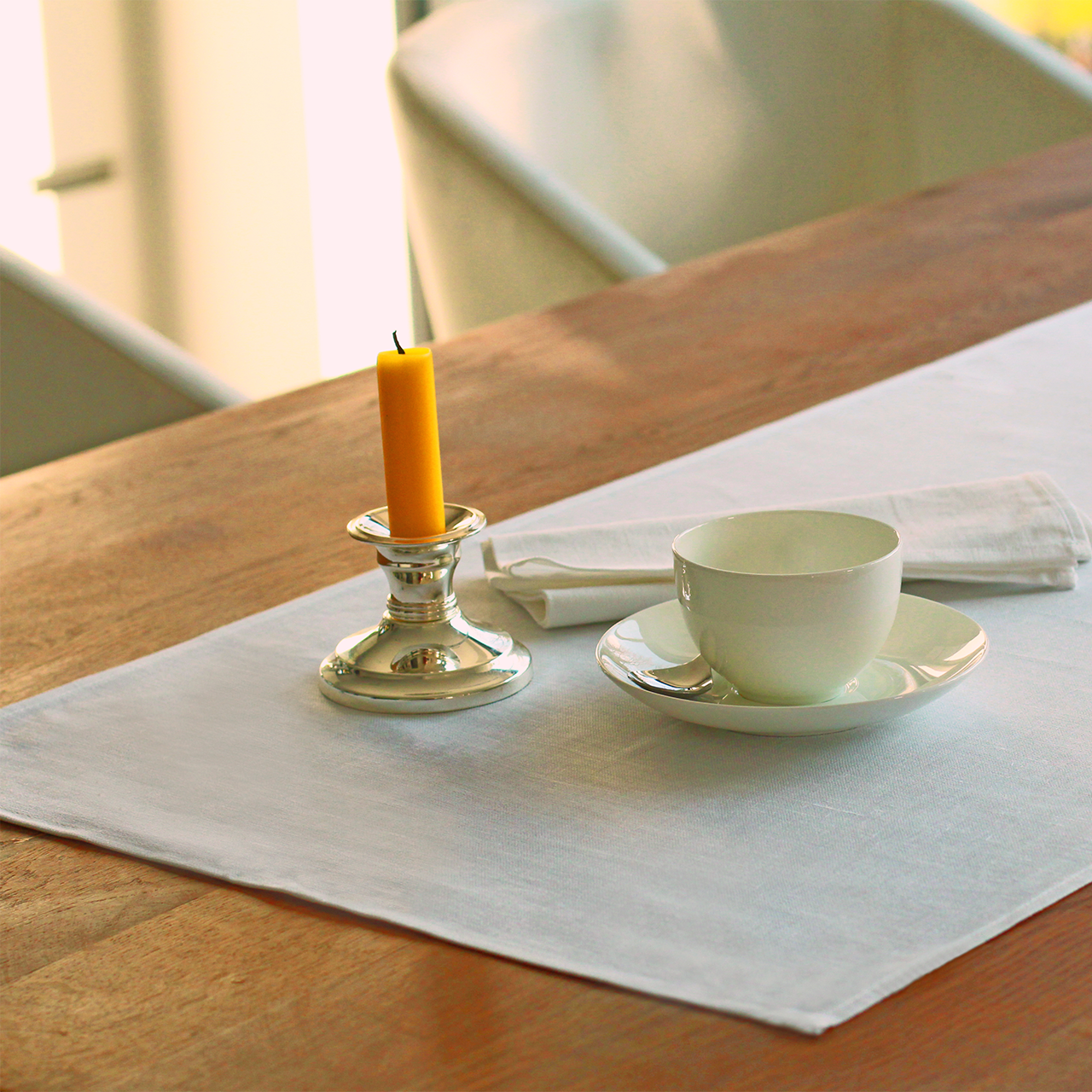 Halflinen tableunner white without pattern