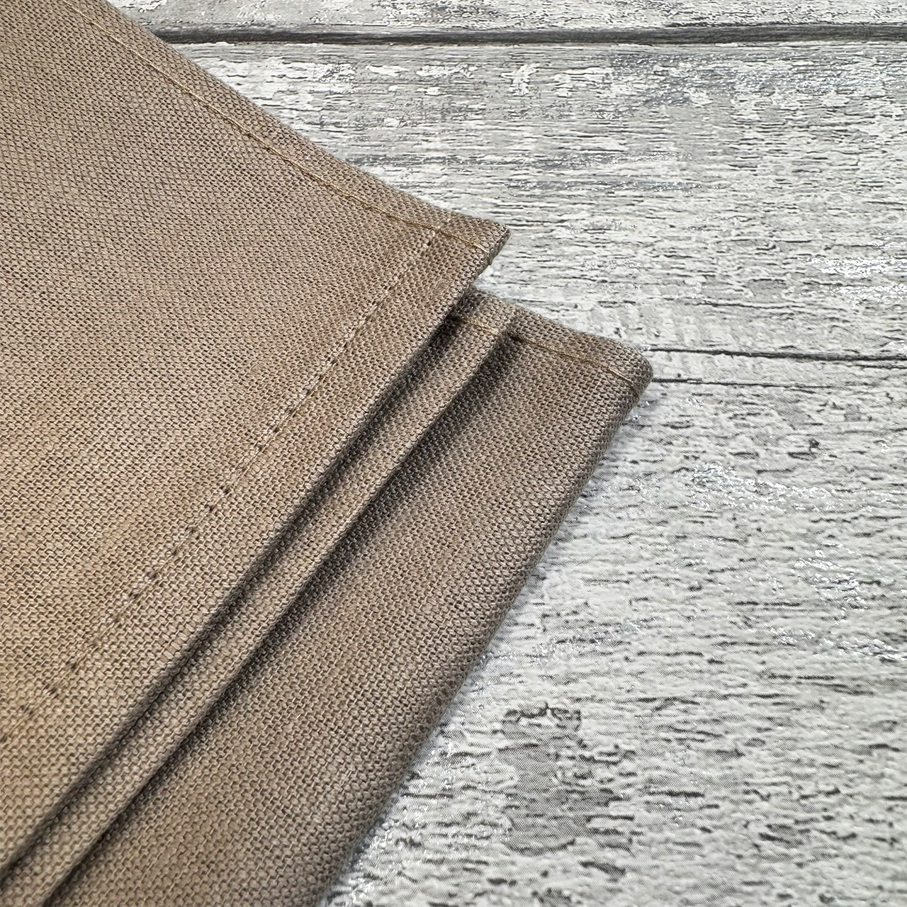 Linen napkins natural
