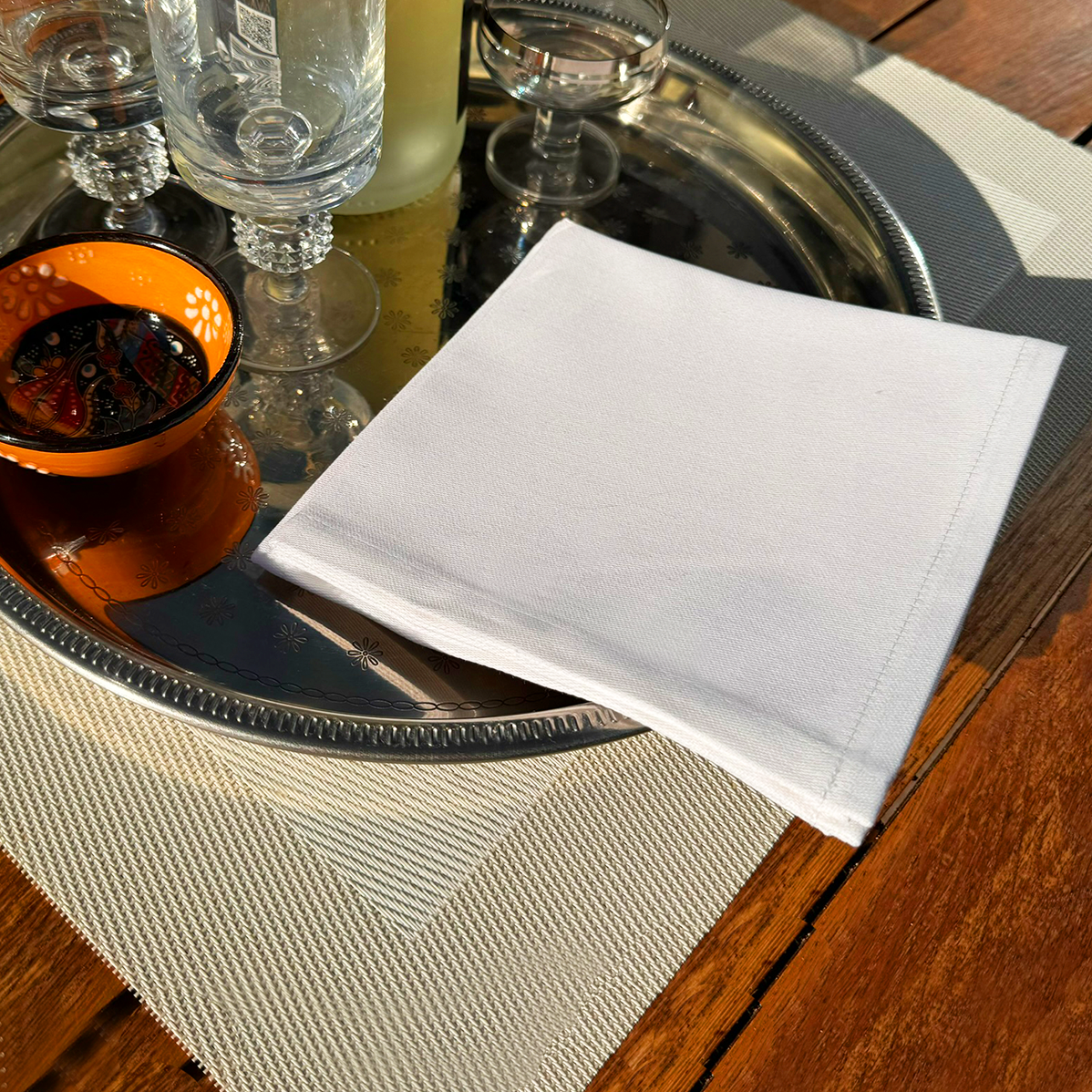 20 cocktail napkins white, without pattern 30x30